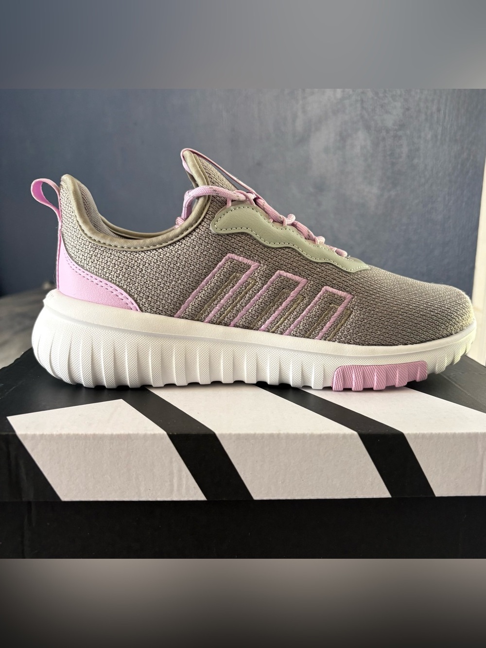 adidas KAPTIR FLOW 2.0 SHOES KIDS | size 4 | NWT